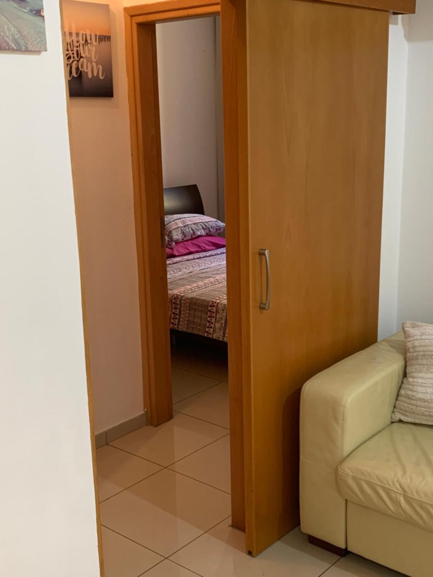 Vip Resort Apartment On Makenzie Beach Lárnaka Eksteriør bilde